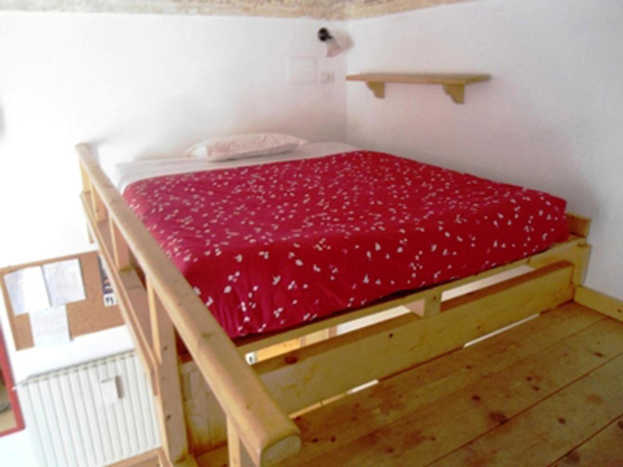 B&B Le Finestre Su Via Cavour Sassari Rum bild