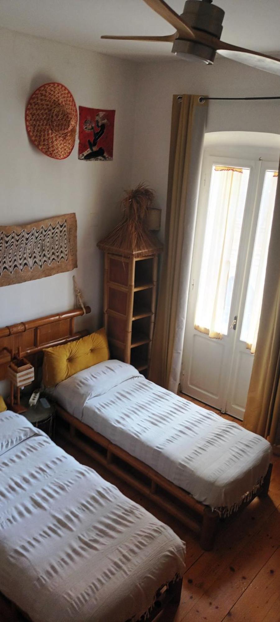 B&B Le Finestre Su Via Cavour Sassari Rum bild