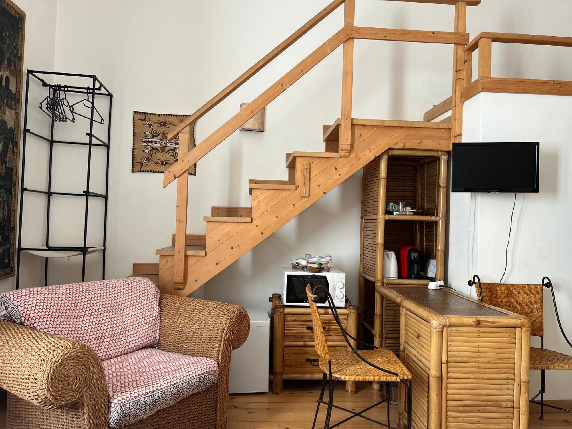 B&B Le Finestre Su Via Cavour Sassari Rum bild